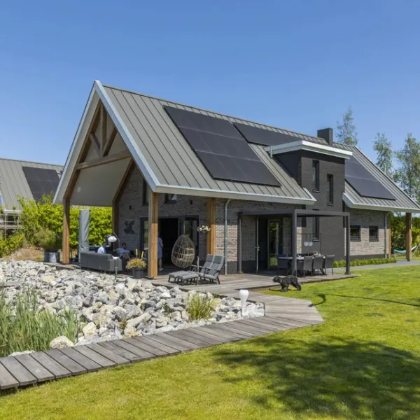 Vakantiehuis aan het water kopen